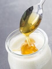 yogurt and honey for bleaching skin