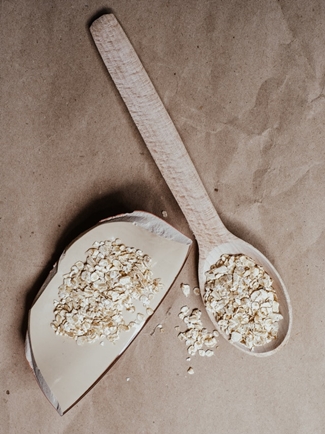 oats for making a home made exfoliating scrub
